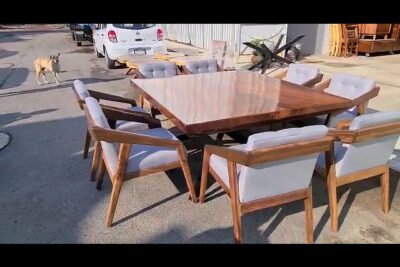 Diseño de Arte: Transformando una Mesa Cuadrada